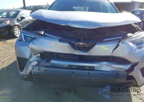 2018 Toyota Rav4 Le z USA, uszkodzony, nr VIN 2T3BFREV3JW849696